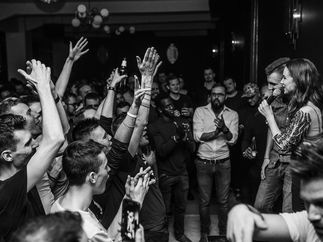 Promo Louise Solo Singer Surrey