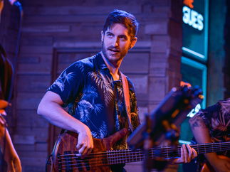 Promo X-Press Yourself Function Band Wiltshire