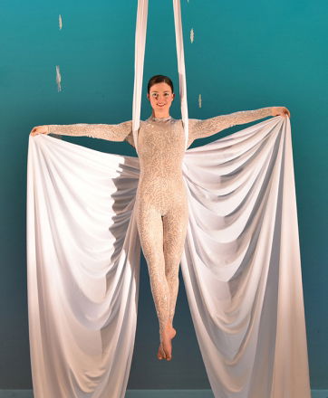 Promo Zu Aerial Dance Circus Performer Cheshire