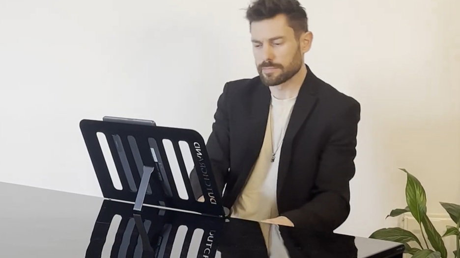 Video Liam Francis  Manchester