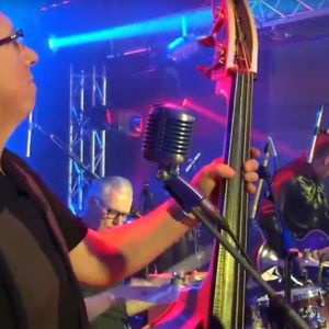 Video Whole Lotta Shakin  Warwickshire