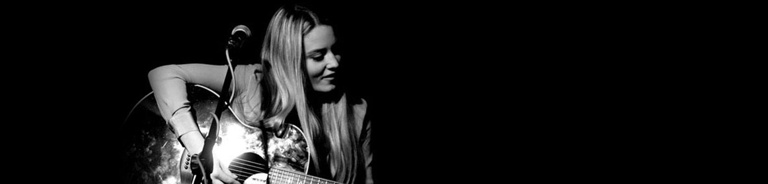 artists similar to acoustic abi