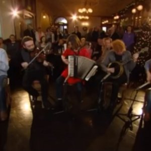 Video Accordionist Cailin  London