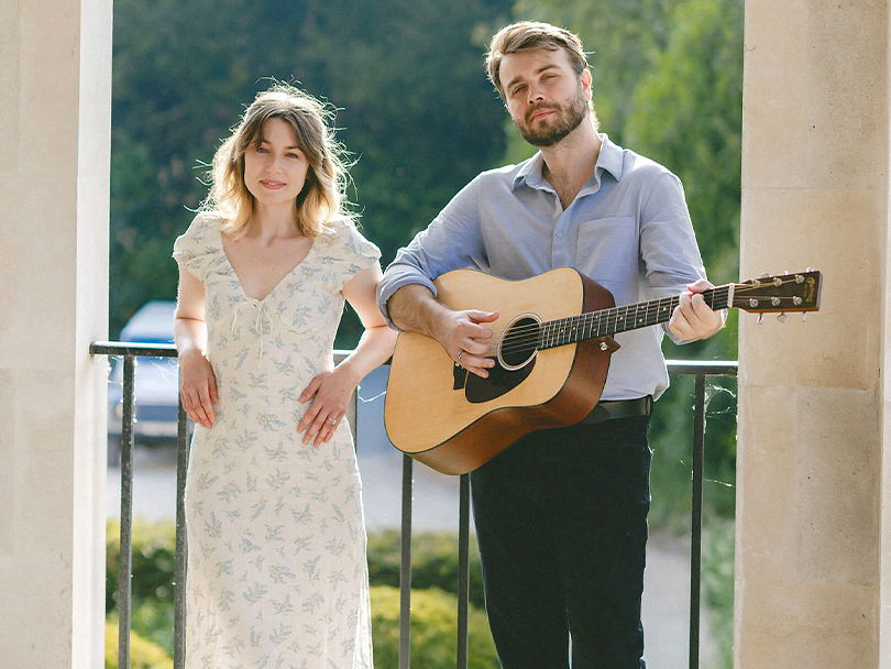 hire an acoustic duo