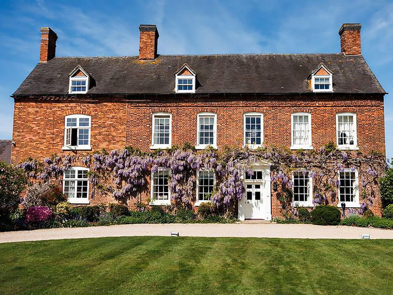 Alrewas Hayes Wedding Venue Entertainment Ideas