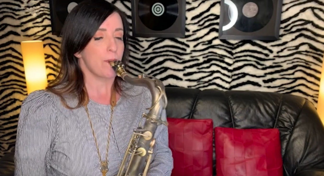 Video Anna (Saxophonist)  West Midlands