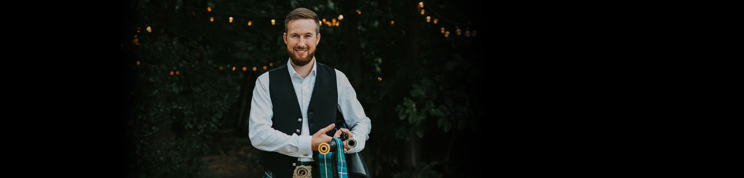 artists similar to Britains South East Bagpiper