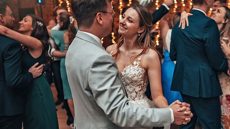 100 Best First Dance Songs for UK Weddings