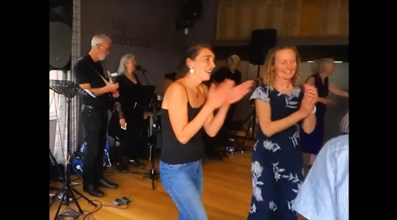 Video Connery  Cheshire