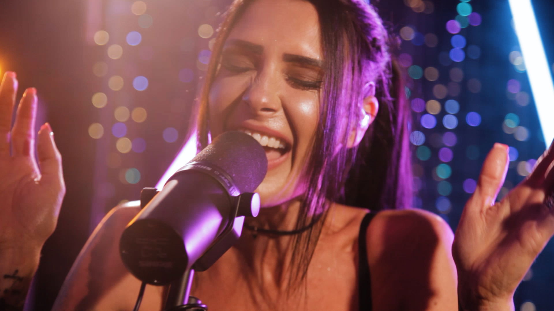 Video Dexter  Cheshire