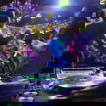 DJ With Live Musicians