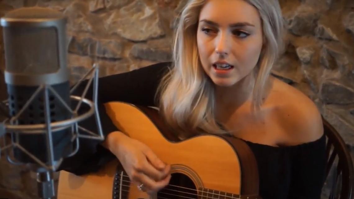 Georgia Grace | Singer Guitarist Lancashire | Alive Network