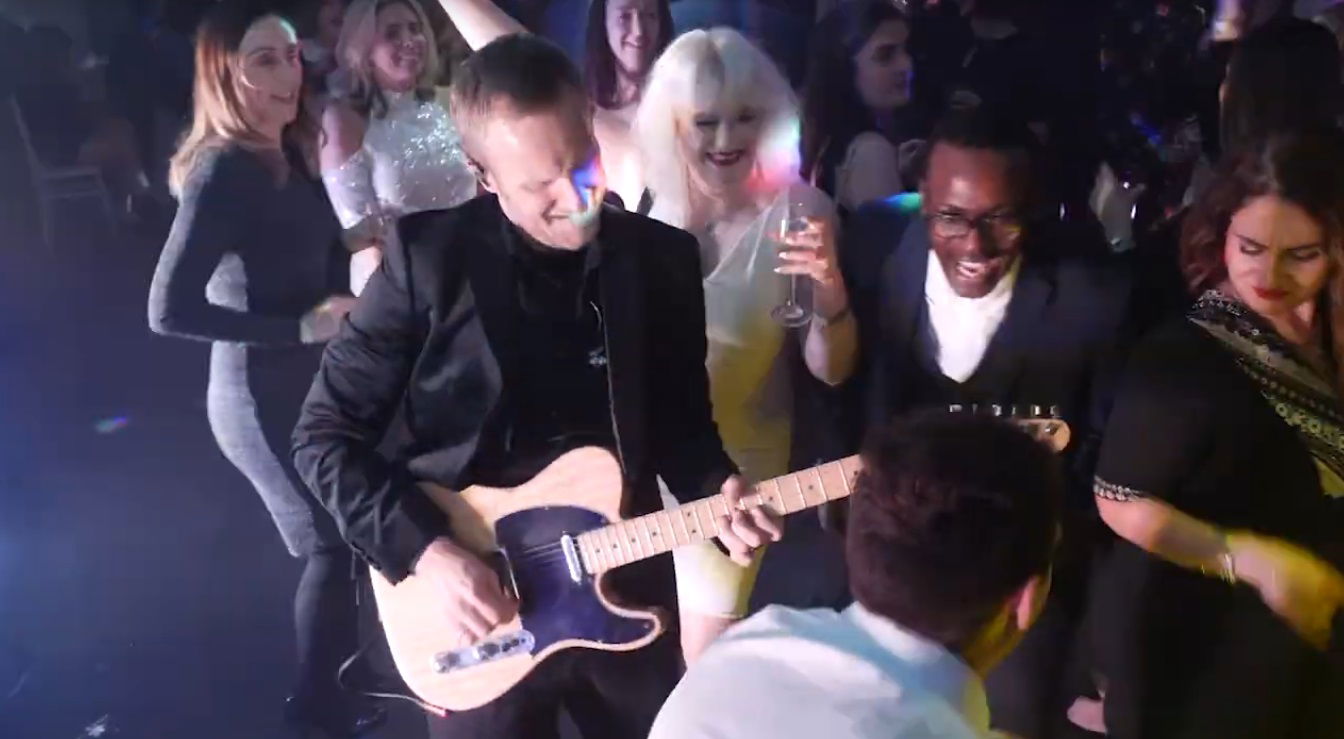 Video Paper Planes  Hertfordshire