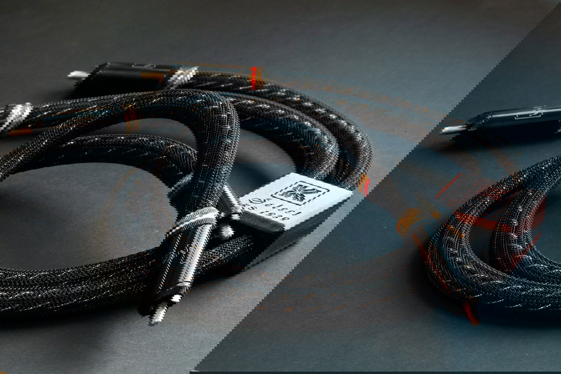 DJ Stuart H Sounds Even Better With Hi-Fi Cables!