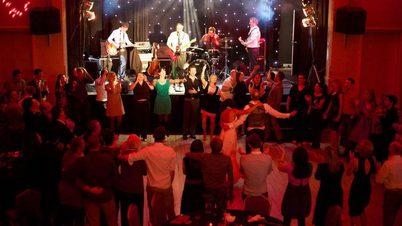 Hipster circle of love