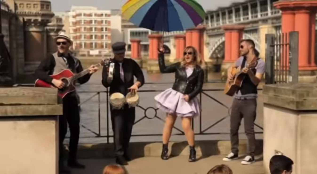 Video Holly And The Heels  Bedfordshire