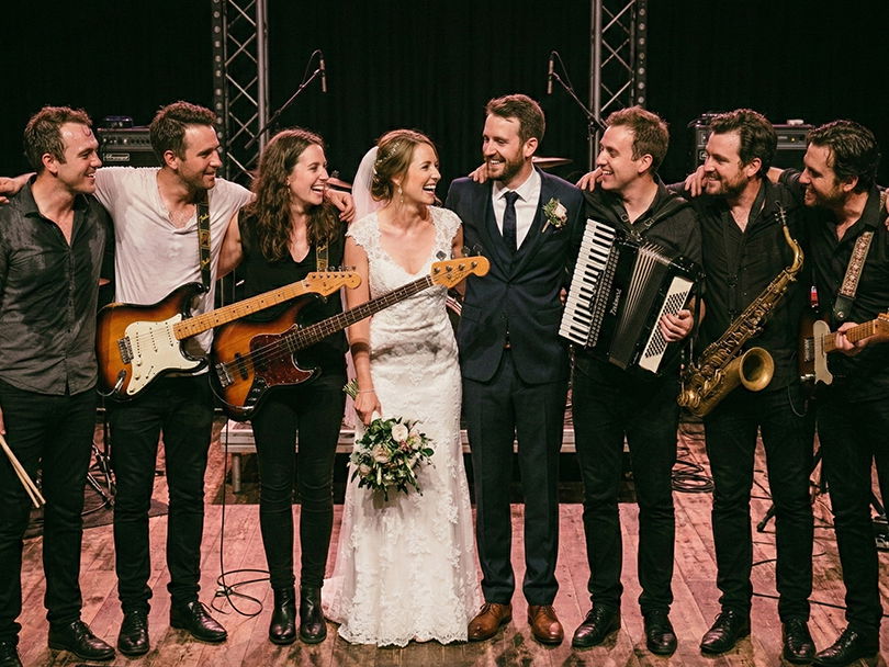 How To Choose The Perfect Live Band For Your Wedding