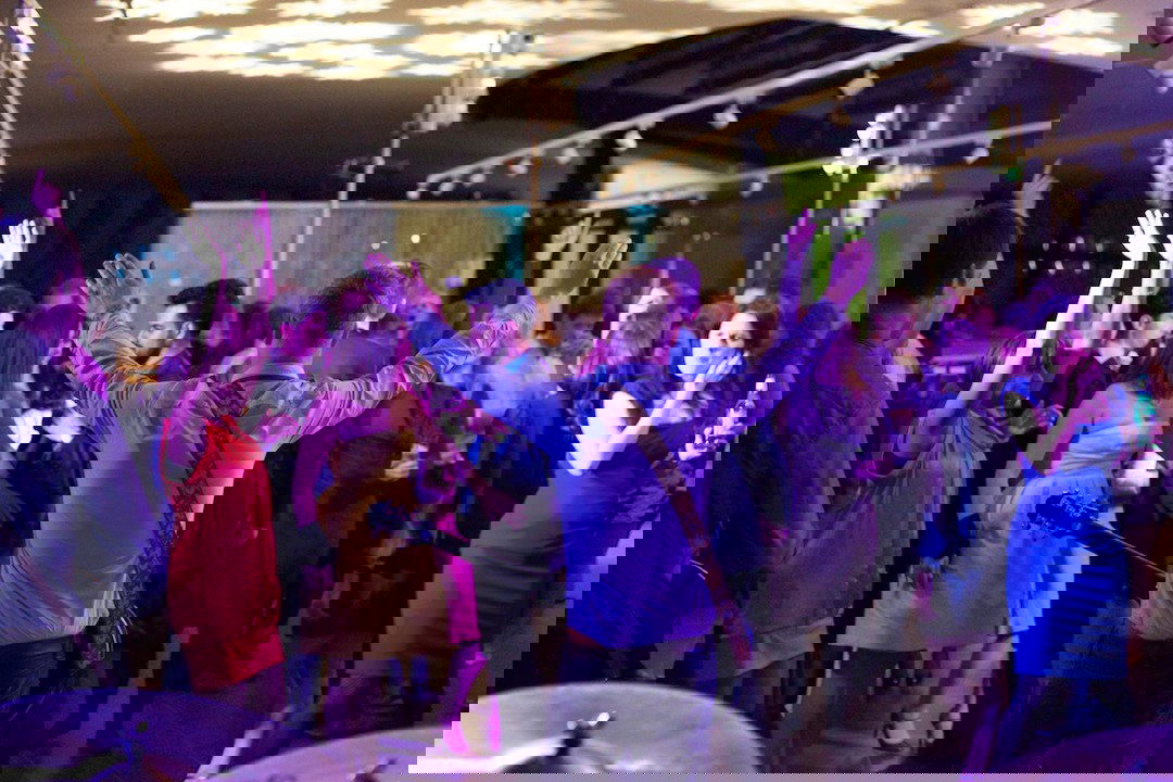 Live Wires Perform at PepsiCo's Christmas Party!