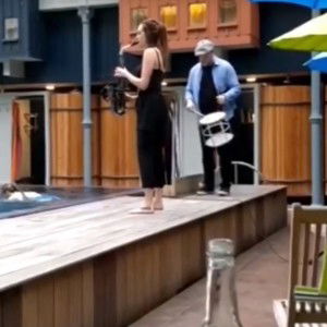 Video Lizzie B Sax  Berkshire