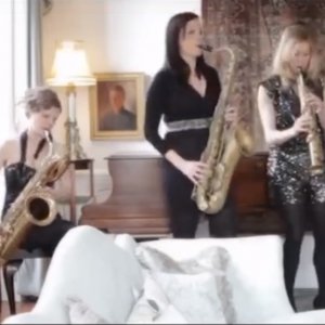 Video London Saxes  London