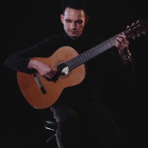 Video Nareik Bardolia  London