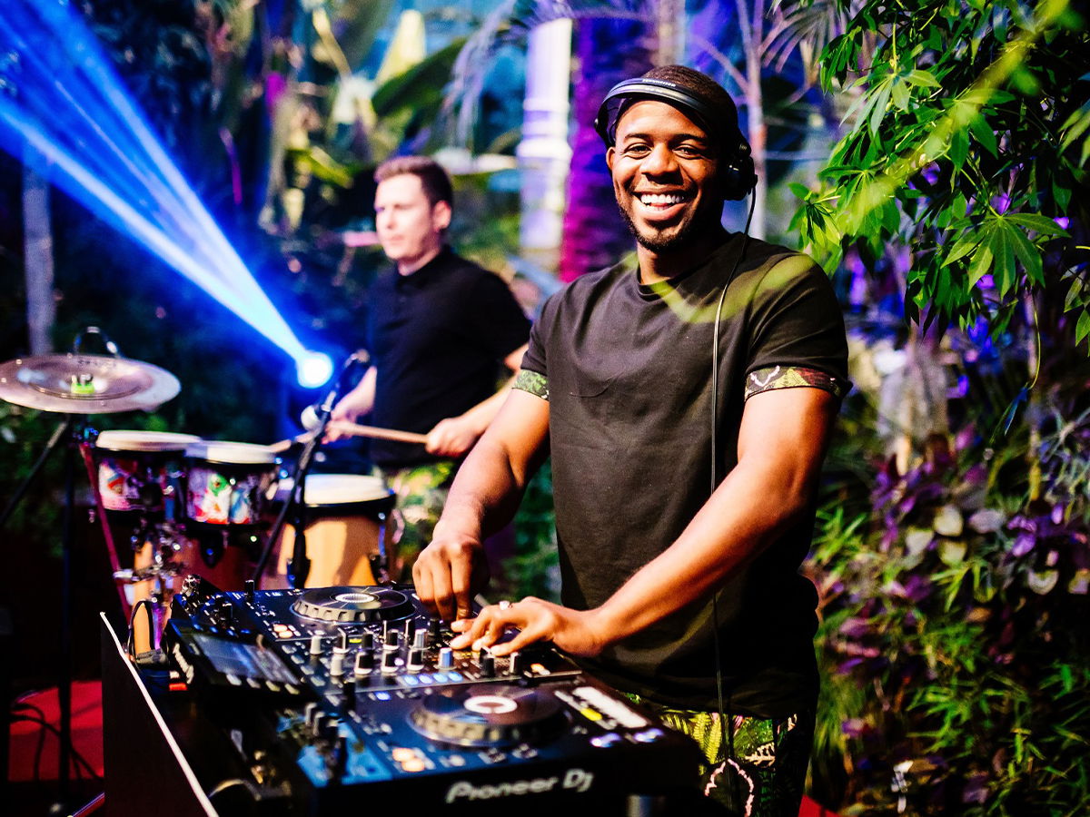 dj for party - party dj hire