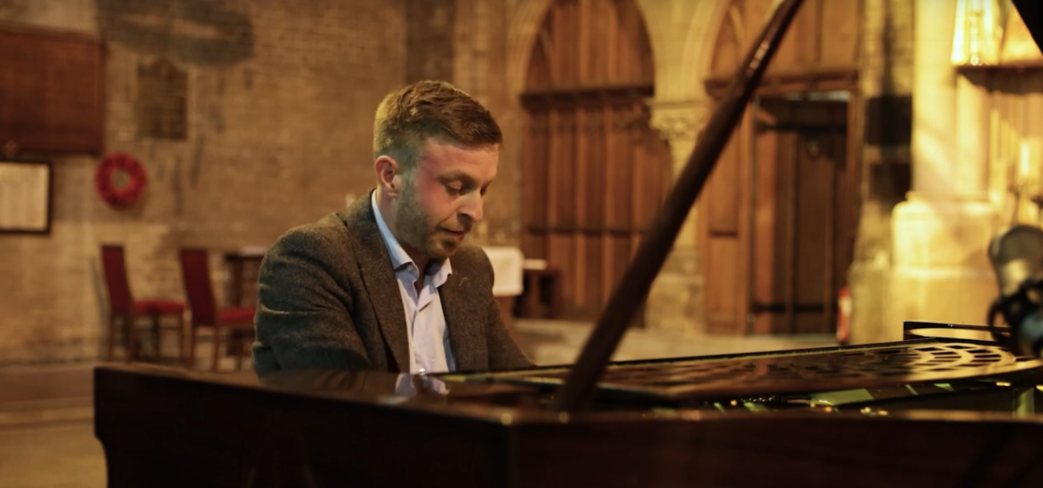 Video Paul The Piano Player  West Sussex