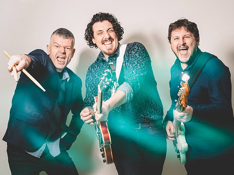 Darlington function bands For Hire