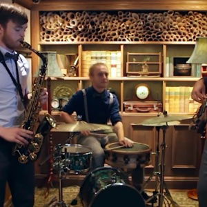 Video Swing Blue  Hampshire
