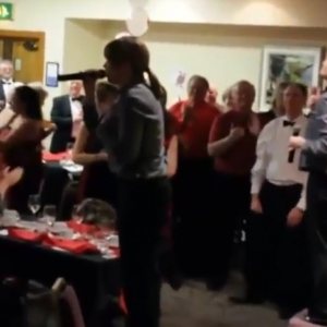 Video The Singing Waitresses and Waiters  Hertfordshire