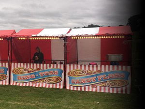 Traditional Side Stall Hire Funfair Stall Leicestershire