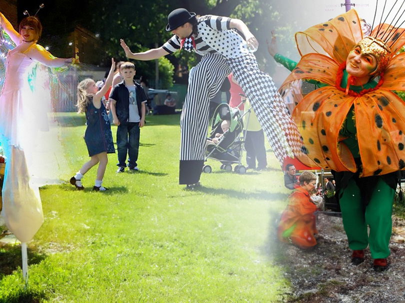 Stilt walkers store for parties