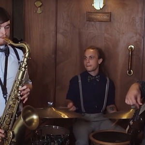 Video Swing Blue  Hampshire