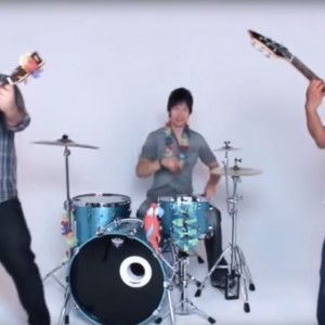 Video The Roots Acoustic Trio  Nottinghamshire