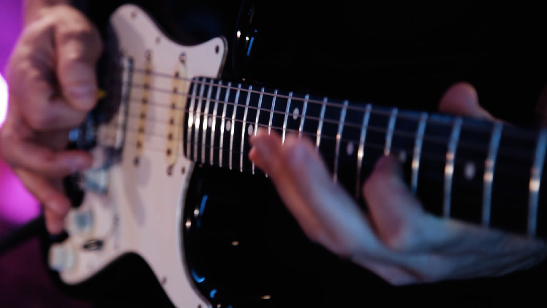 Video The Dukes  London