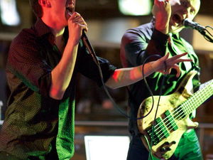 Lyndsey and Carl Winwood's Perfect Wedding