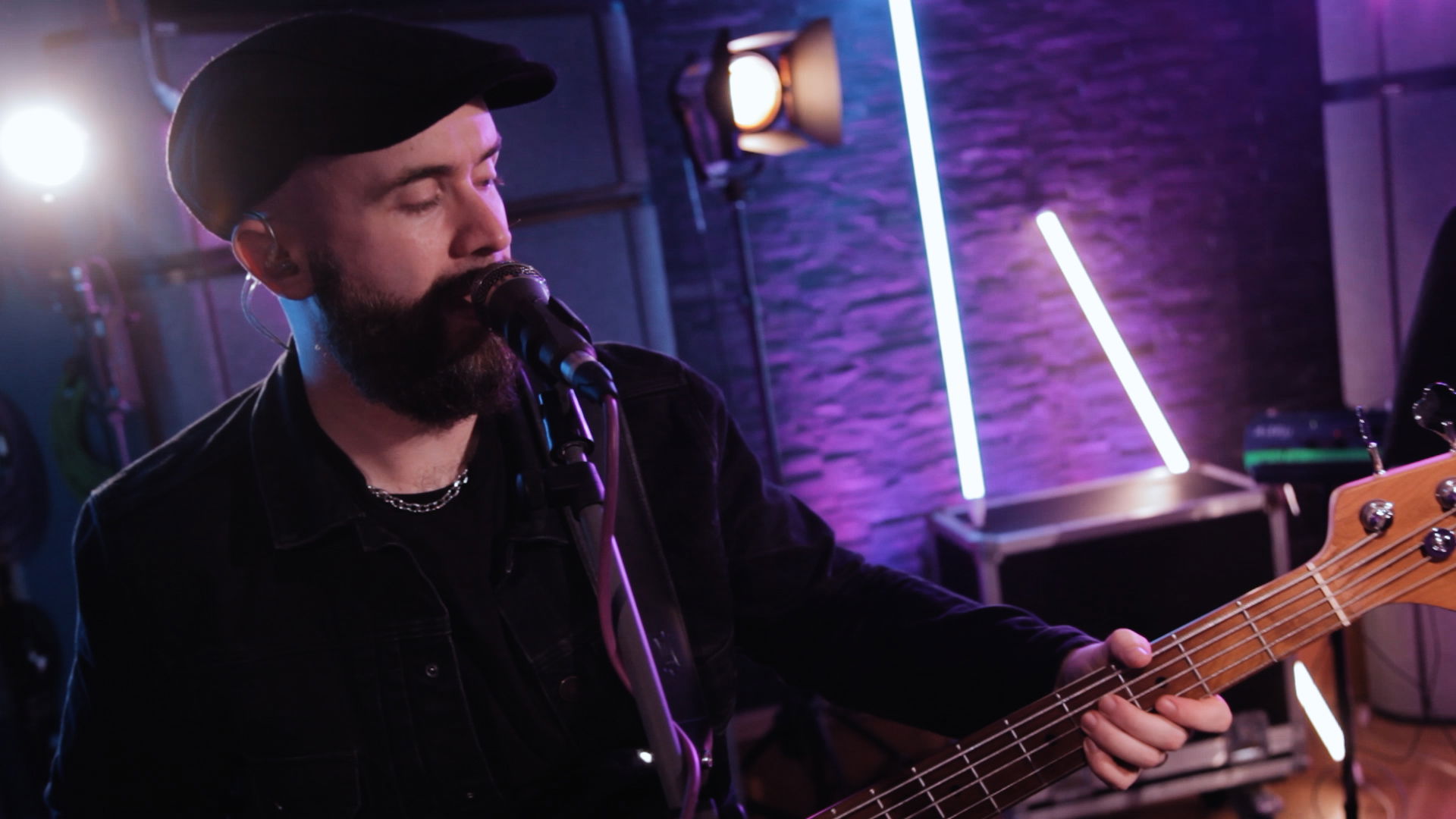 Video The Kicks  Surrey