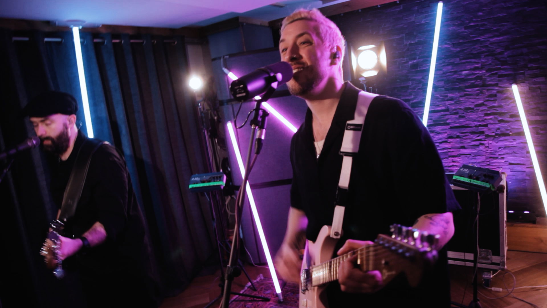 Video The Kicks  Surrey