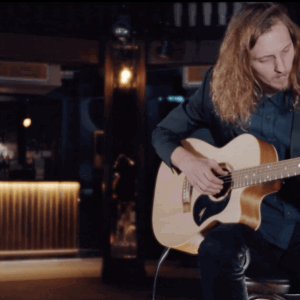 Video Thomas J  London