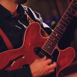 Video The Futuristic Gramophones  London
