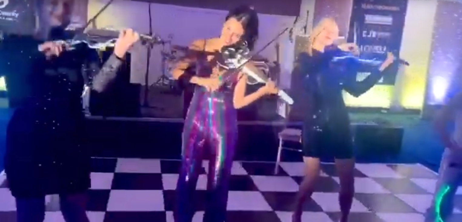 Video Electric Strings That Rock  London