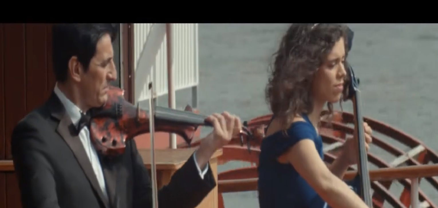 Video Dave and Linda  London