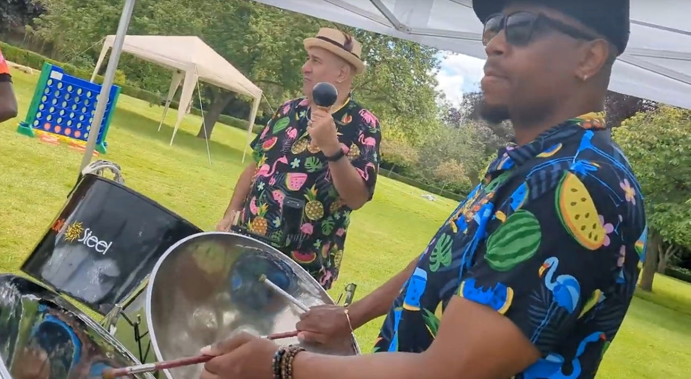 Video TNT Steel Combo  London