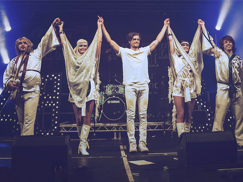 Top 10 Tribute Bands Of #CURRENT_YEAR#