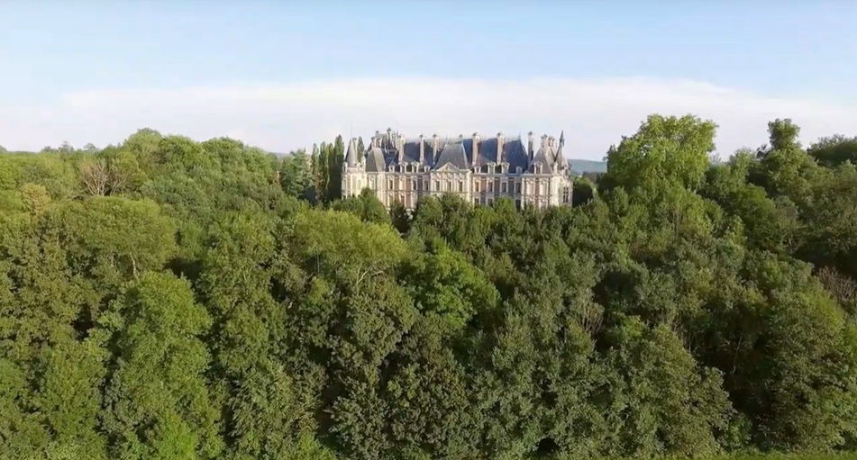 Video Iberian Guitars  London