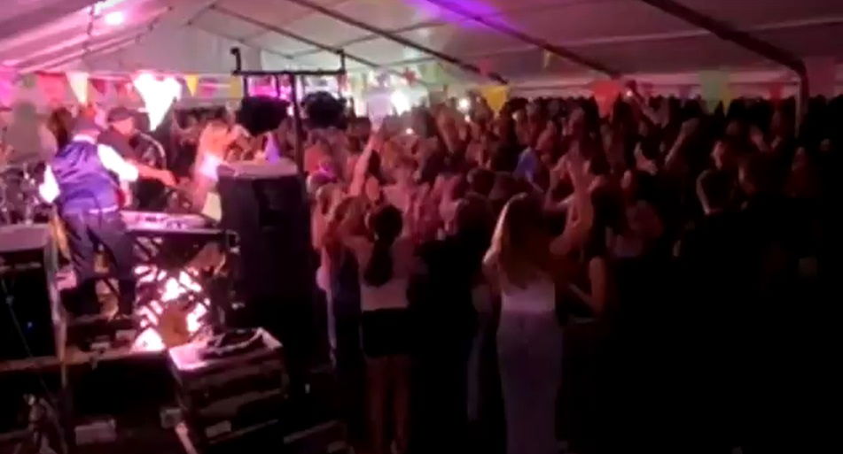 Video The Cyclones  Surrey