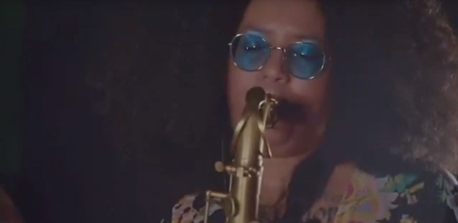 Video Sax Goddess (Saxophonist)  Cheshire