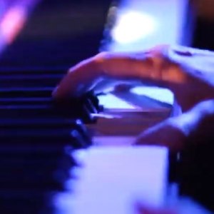 Video Dizzy Age  London