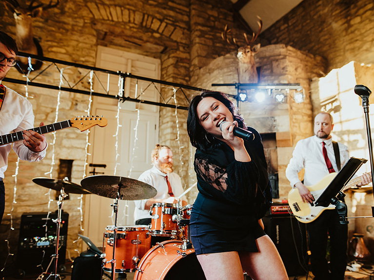 Buckinghamshire Wedding Bands for hire