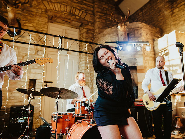 Buckinghamshire Wedding Bands for hire